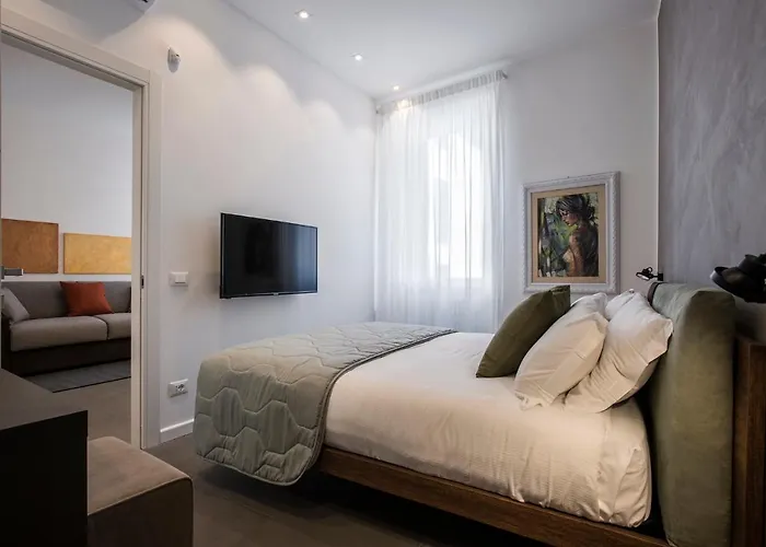 Residenza Fontanella Barberini By Spanish Steps Roma